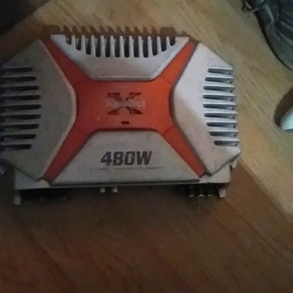 Sony xplod amp 480 w